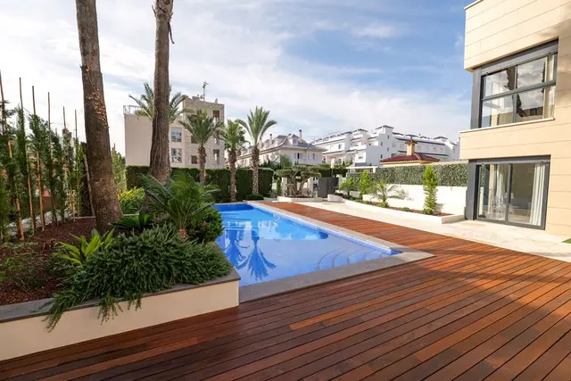 Villa F16 — Villa en venta en Torrevieja, Costa Blanca — miniatura 9