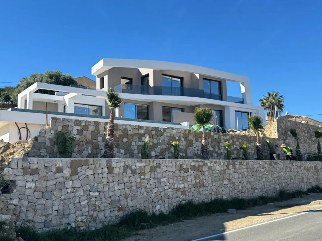 Avd La Marina 312
