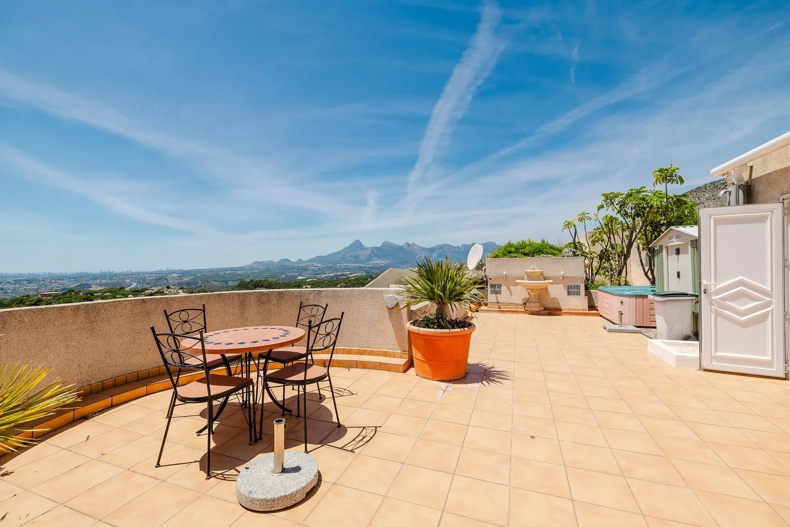 Ático dúplex en Altea la Vella — Ático en venta en Altea, Costa Blanca — foto 22