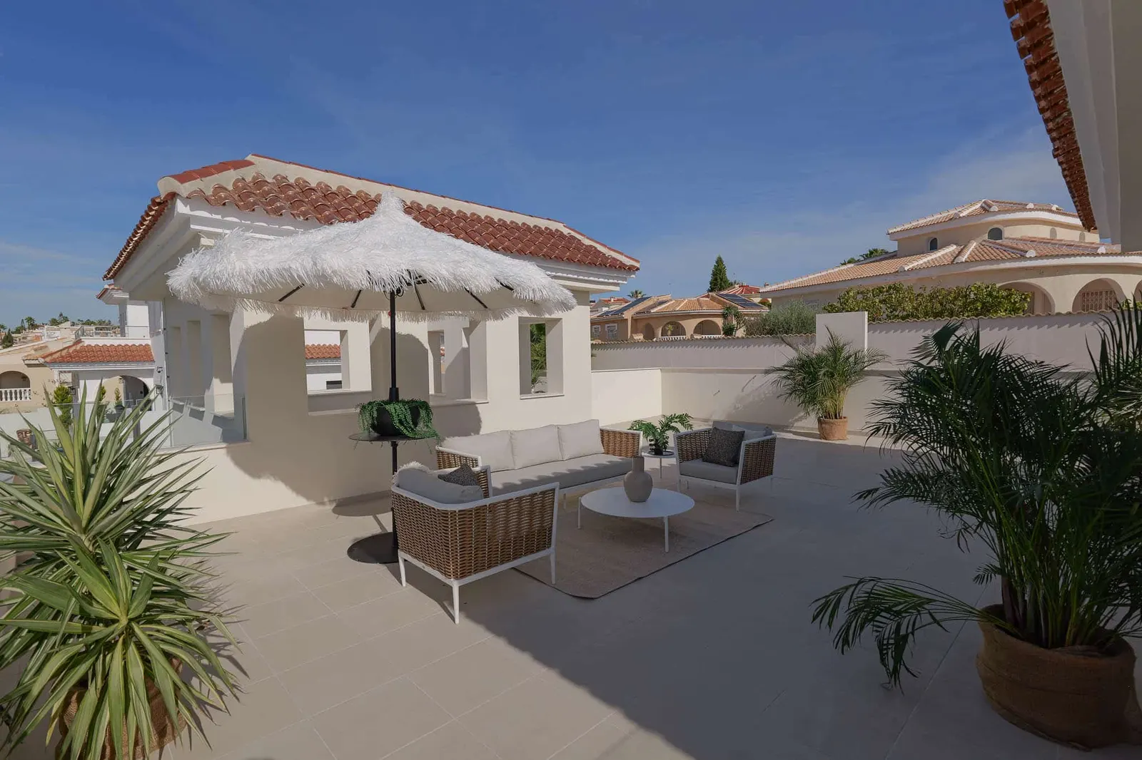 Villa Olivia Especial — Villa en venta en Ciudad Quesada, Costa Blanca — foto 9